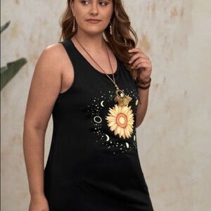 Emery Rose Black Sunflower Celestial Graphic Tank Top Plus Size NWT